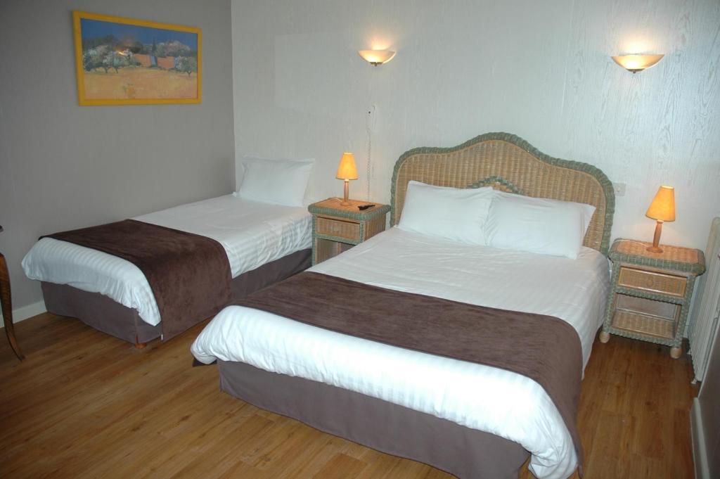 Hotel L'Ecailler 라코티니에르 객실 사진