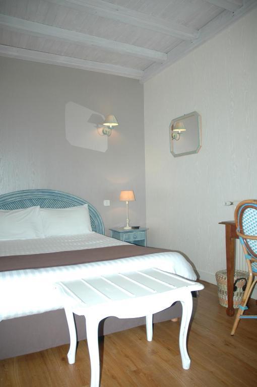 Hotel L'Ecailler 라코티니에르 객실 사진