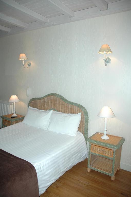 Hotel L'Ecailler 라코티니에르 객실 사진